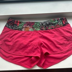 Lululemon Speed Up Short Shorts size 6 Pink Paisley Floral Lycra